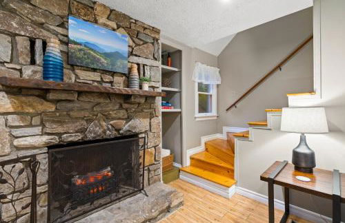 Chimney Rock Chalet Near Lake Lure! - Foto 39