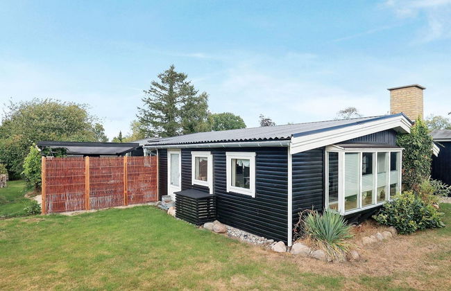 6 Person Holiday Home in Stroby - Foto 17