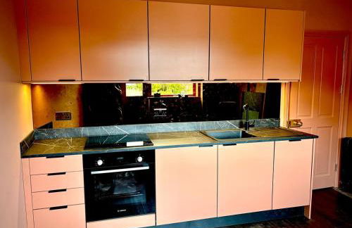 Poole Quay Apartment - Perfect Location - Beatiful Roof Terrace - Free Parking - Photo 13