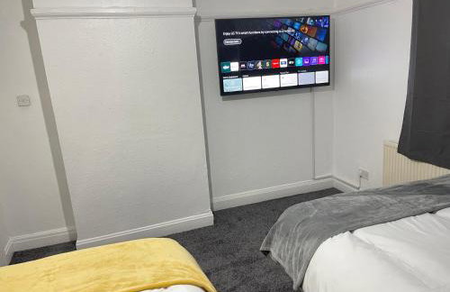 Easystays The Hidden Gem Large Basic Home Can Sleep 15 - Foto 5