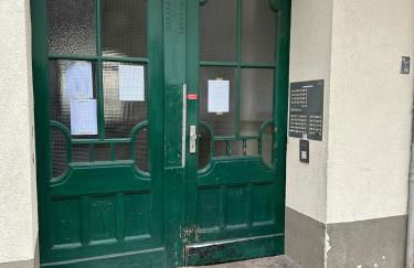 Typical Altbau in the heart of Berlin Wedding - Foto 16