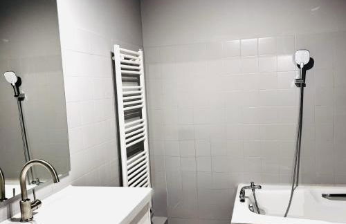 Le Terracotta cocon moderne à 2 pas de la Gare ligne directe GENÈVE-LYON-PARIS - Foto 44