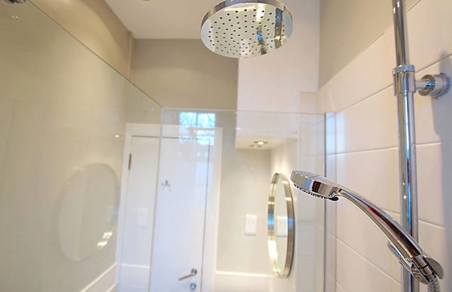 JOIVY City Centre Chic for two Next to Calton Hill - Photo 10