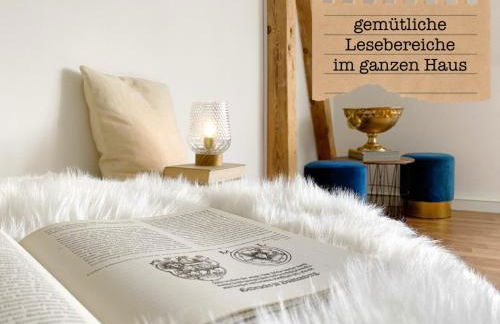 ALTE SCHULE WITTENBERG, 3 Ferienwohnungen für bis zu 12 Personen, an der Elbe, mit Garten - Foto 56