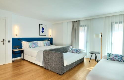 Apartamentos Luna Suites Granada - Foto 17