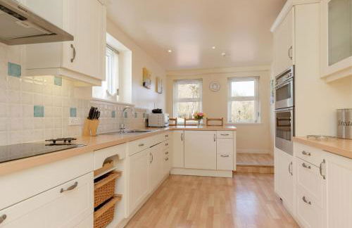 Balcraig House - Photo 10