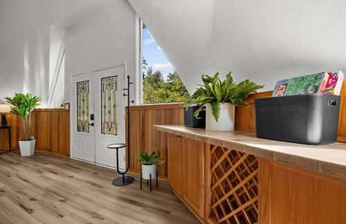 Unique Dome Retreat with Deck 1 mile to UF Stadium - Foto 29