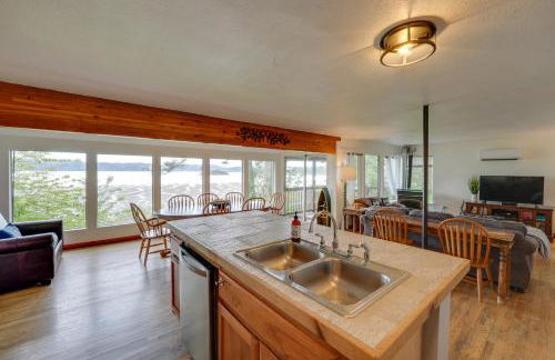 Cozy Beachouse View and Deck, Steps from Skagit Bay - Foto 10