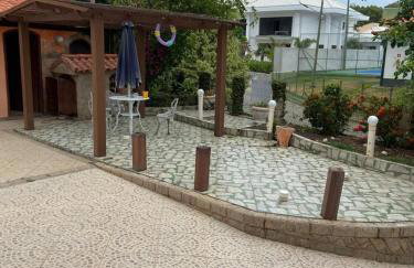 Casa Espaçosa com Piscina, 3 Quartos e Wi-Fi - Foto 5