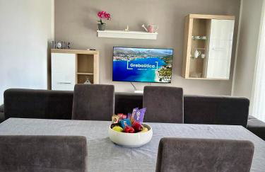 Apartment near sea ,,Brale'' - Galešnica - Foto 8