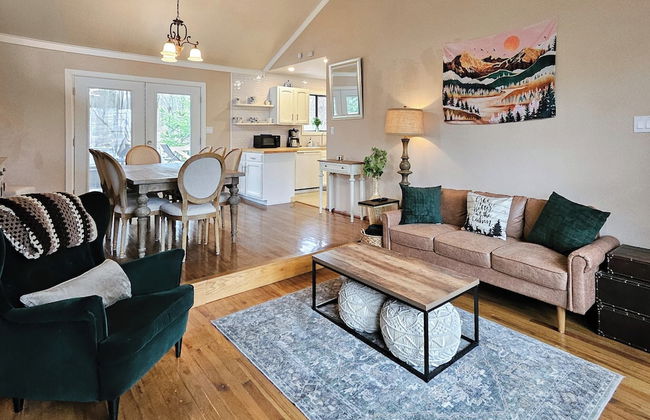 Pond Place by Avantstay Game Room, Deck, Fire Pit - Photo 16