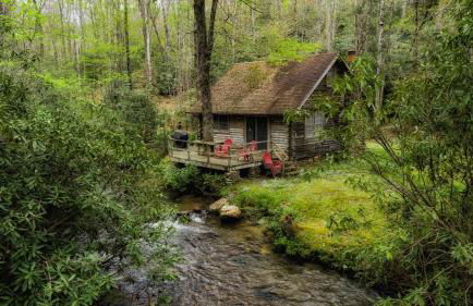 Creekside Hideaway Rustic Cabin - Secluded, Creekside Family Cabin - Foto 12