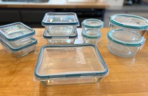 *Boho Bungalow-King-Backyard-Full Kitchen-W/D* - Foto 11