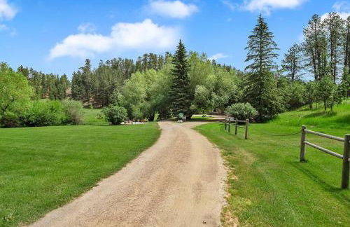 Secluded Stay in a Wonderful Creekside Getaway - Foto 34