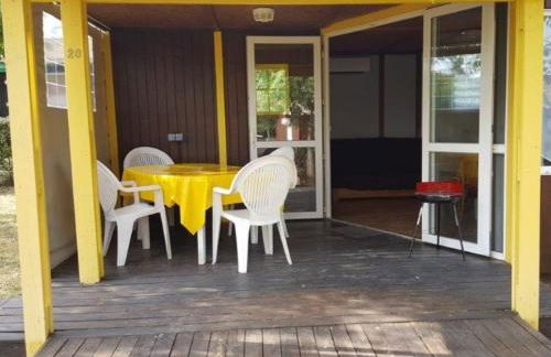 Grand chalet en bois climatisé avec vue sur le lac - Photo 9