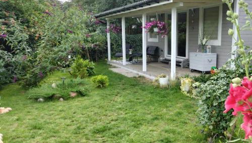 Domek nad jeziorem, a morze w gratisie - Foto 1