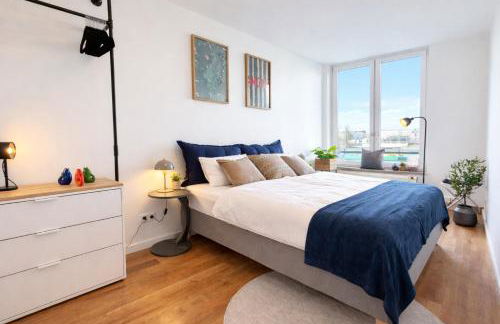 BeckHomes Munich, Stylish, central & modern 3BR Apartment up to 7 Pax - Foto 1