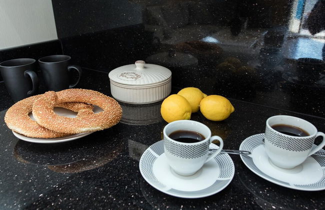 Villa Frosso Large Private Pool Walk to Beach Sea Views A C Wifi Car Not Required - 556 - Foto 16