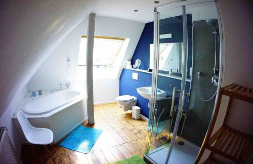 Gemütliche 4ZKB im grünen Herzen Lübecks - Foto 23