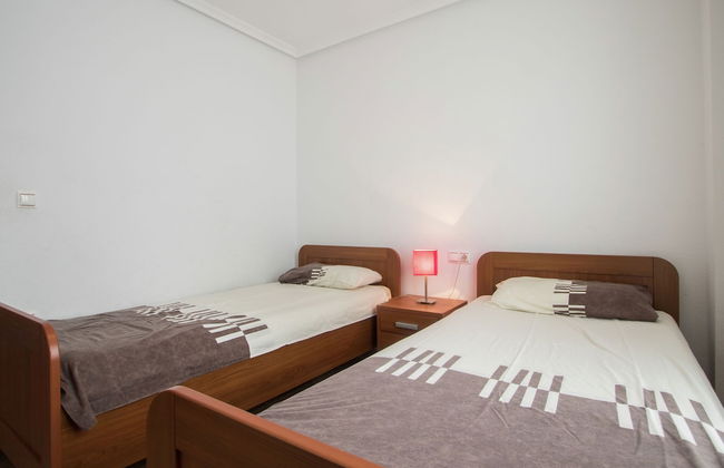 Charming Holiday Home in Benidorm With Private Pool - Foto 16