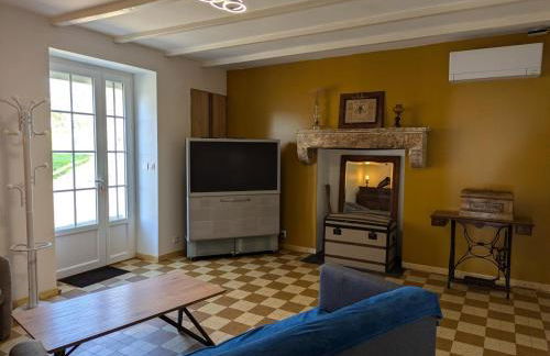 Maison spacieuse avec piscine privée, climatisation, Wi-Fi, animaux acceptés et parking - FR-1-653-268 - Foto 12