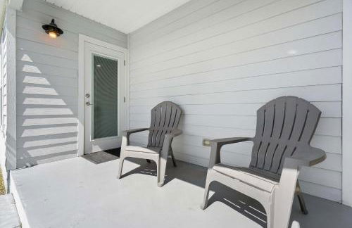 5 Minutes to Beach and Downtown Fire pit Grill - Foto 47