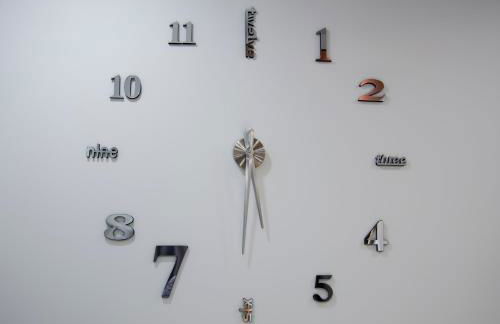 TWIN'S HOME LUXURY SUITES - Photo 47