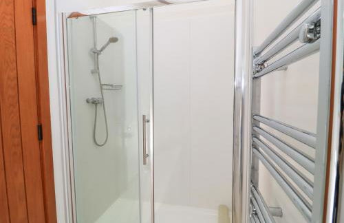 Corner Barn - Photo 15