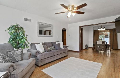 Relaxing Home Close to Malmstrom AFB and Aquatic Center - Foto 1