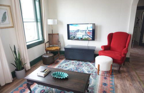 Charming Victorian Home In Historic District - Foto 5