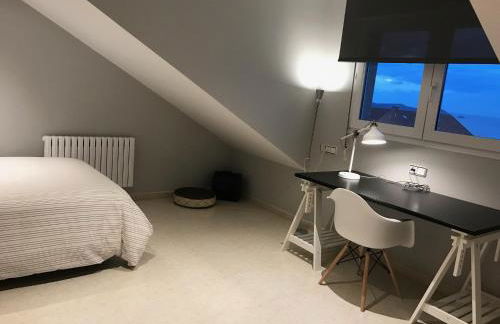 Vivienda adosada con piscina cerca de la playa - Foto 9