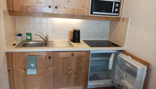 Résidence Les Alpages 4 étoiles - Appartement 4 personnes - Piscine, Hammam, Sauna, Jacuzzi - ValCenis 73480 - Foto 3