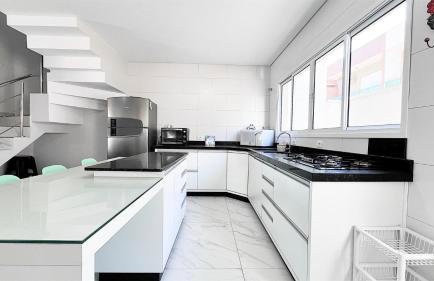 Triplex com piscina 150m do mar - Foto 13