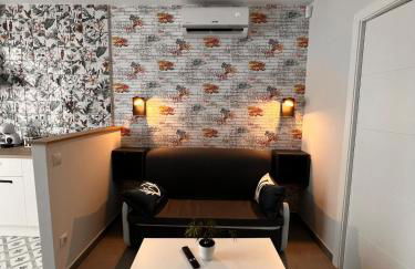 R10 Trabajo Descanso Premium Junto a Metro Madrid - Photo 24