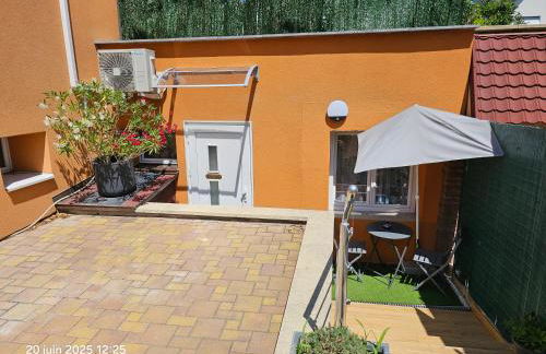 Résidence Marc - hébergement classé avec parking - Foto 2