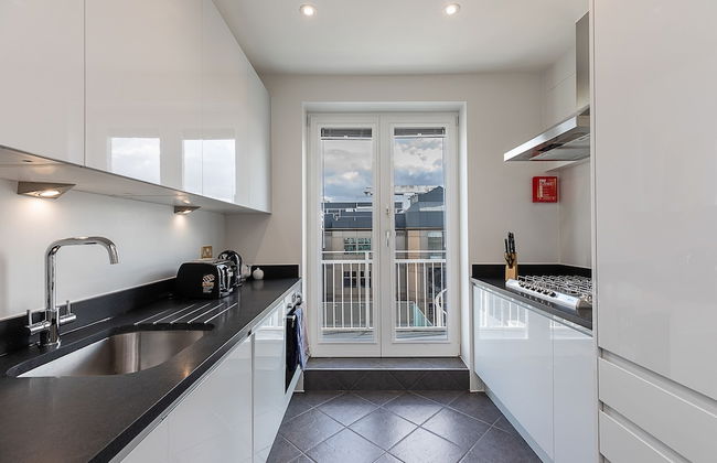 JOIVY Stylish Flat near Mayfair & Piccadilly Circus - Photo 24