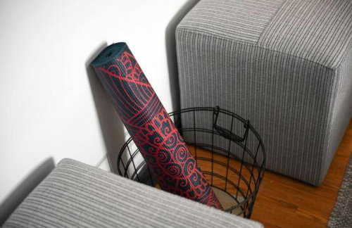 HostWise Stays - The Butler - Prime 1BR Butler St Apt, across from Umami - Foto 14