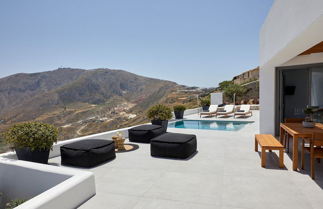 Kamini Santorini Luxury Villas - Photo 63