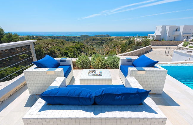 Villa in Rhodes With Infinity Pool & Sea Views - Foto 35