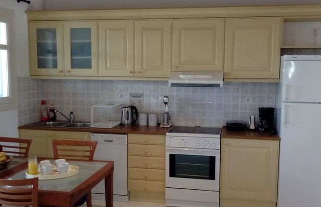 Mykonian Aroma House - Photo 9