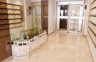 2 pièces avec terrasse -Calme-Sans vis à vis-garage-centre de Cannes - Foto 9