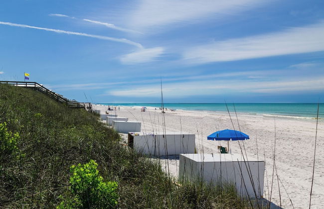 Modern + New Construction & Gulf Views; 3 Pools & Steps to Beach - Foto 46