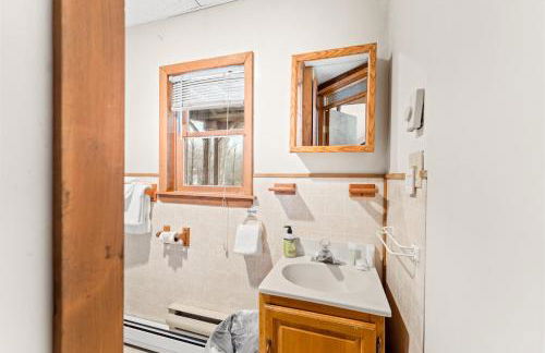 River Road Treehouse Retreat - Foto 17