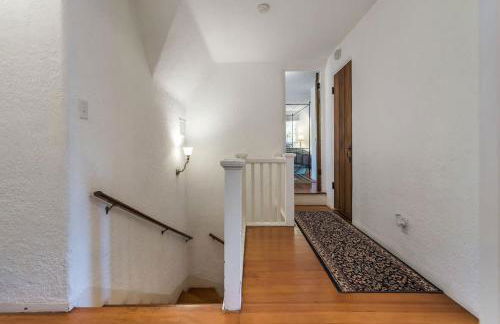 Lovely Tudor Home With Pool & Spa Near Russian River - Foto 10