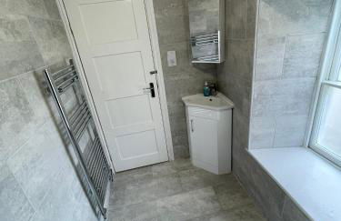 The Bala House - Photo 12