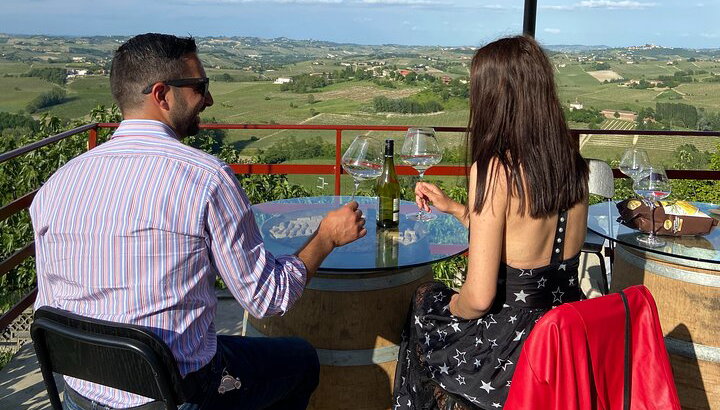 "Tra Langhe e Monferrato" - Cata de vinos y visita a bodegas - Foto 1