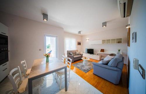 Pool Terrace Sea View Šarkić - Photo 17