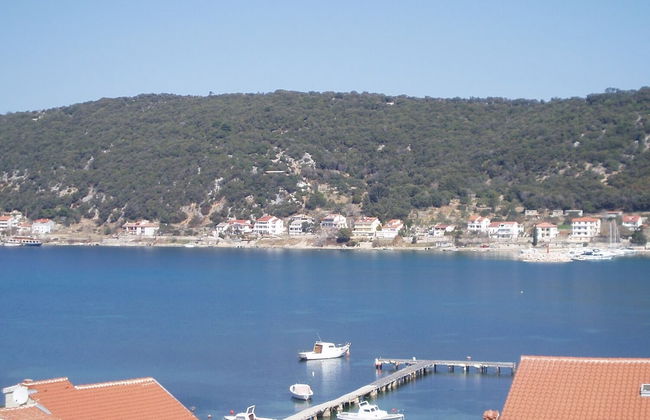 Mila - Yard - R2 - Foto 3