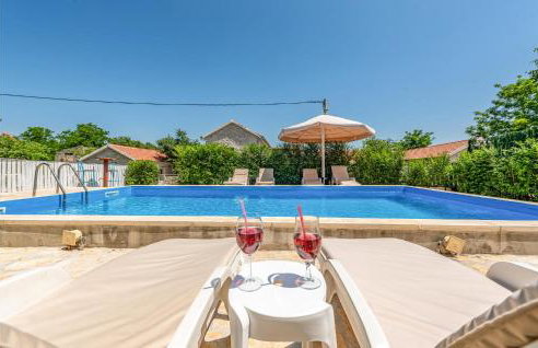 Gorgeous Home In Lisane Tinjske - Foto 9