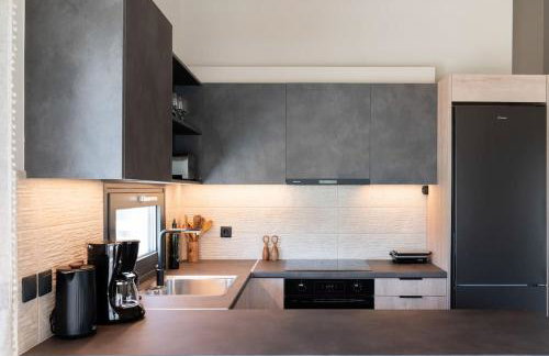 Elegant House with Private Pool - Foto 15